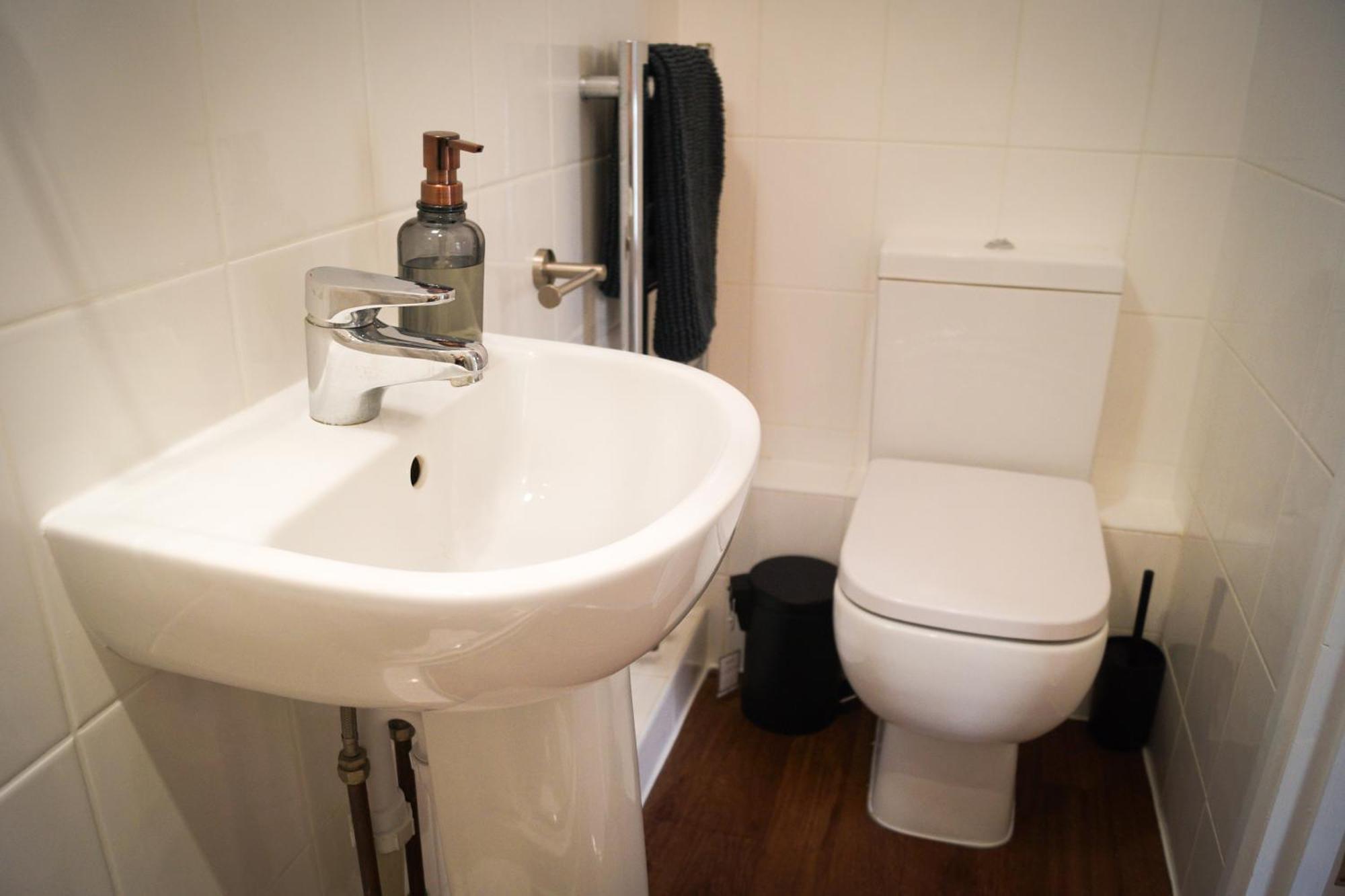 Lemon Tree Rooms - Newly Refurbished Coastal Stay Swyre Eksteriør bilde