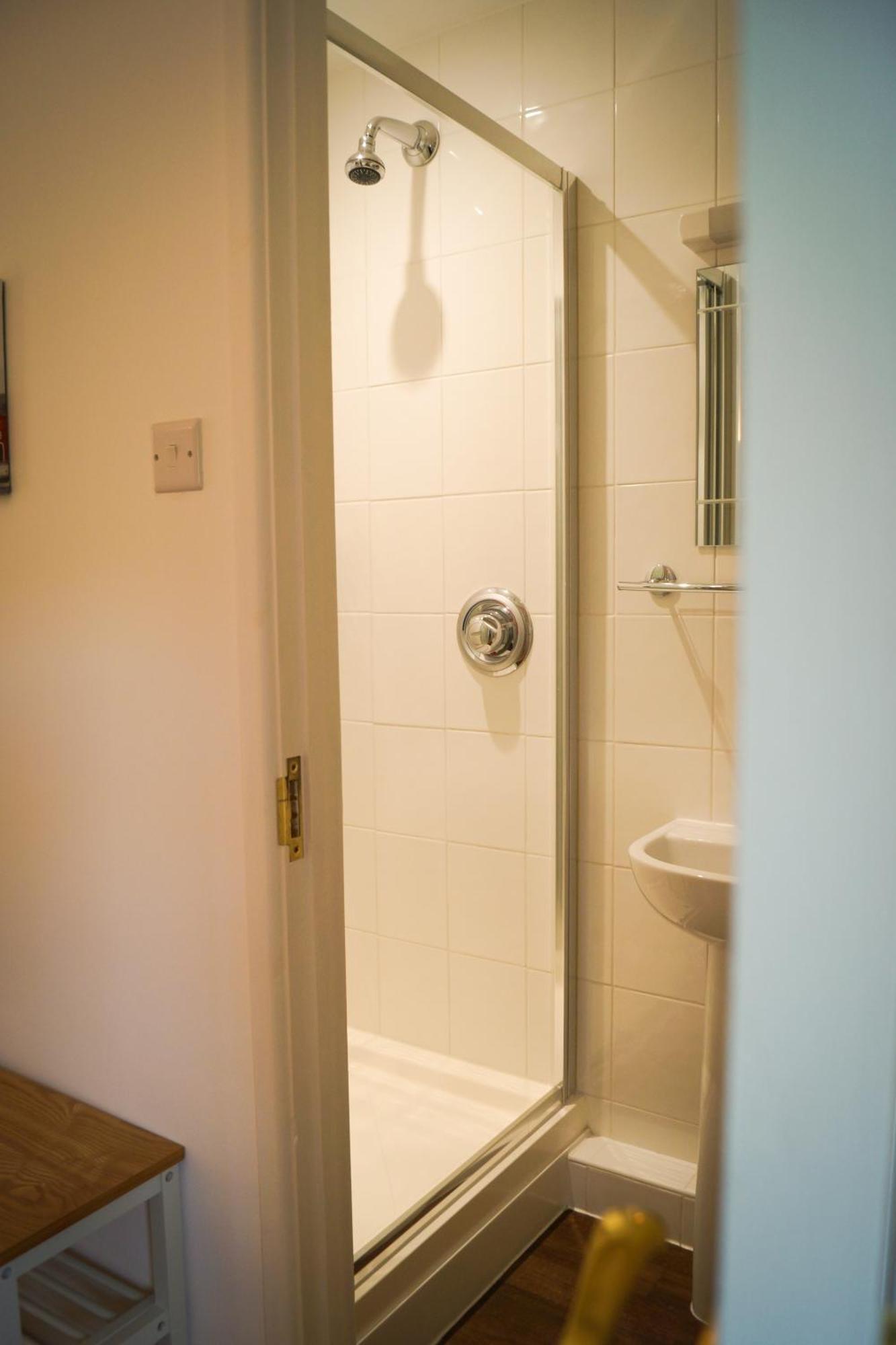 Lemon Tree Rooms - Newly Refurbished Coastal Stay Swyre Eksteriør bilde