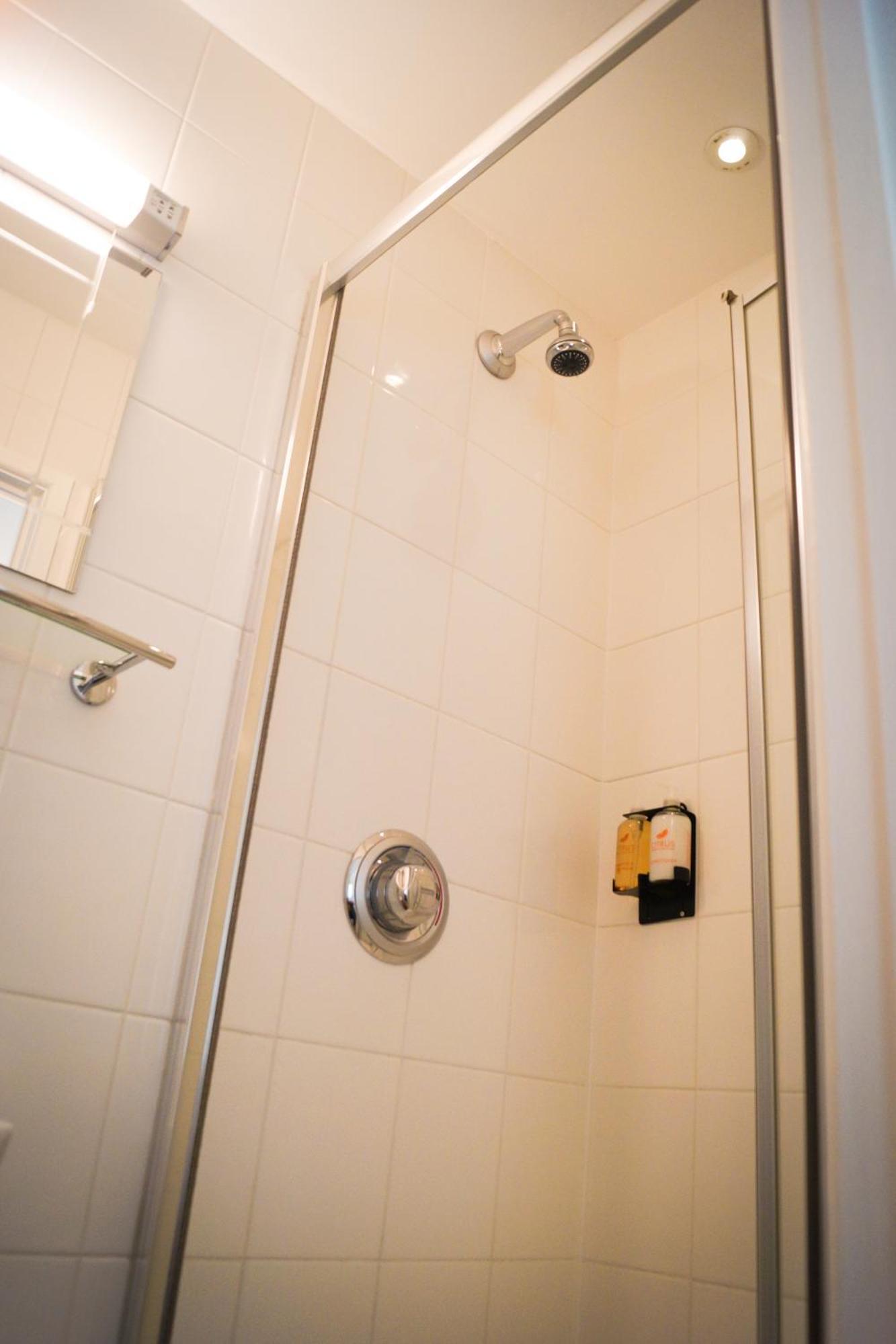 Lemon Tree Rooms - Newly Refurbished Coastal Stay Swyre Eksteriør bilde