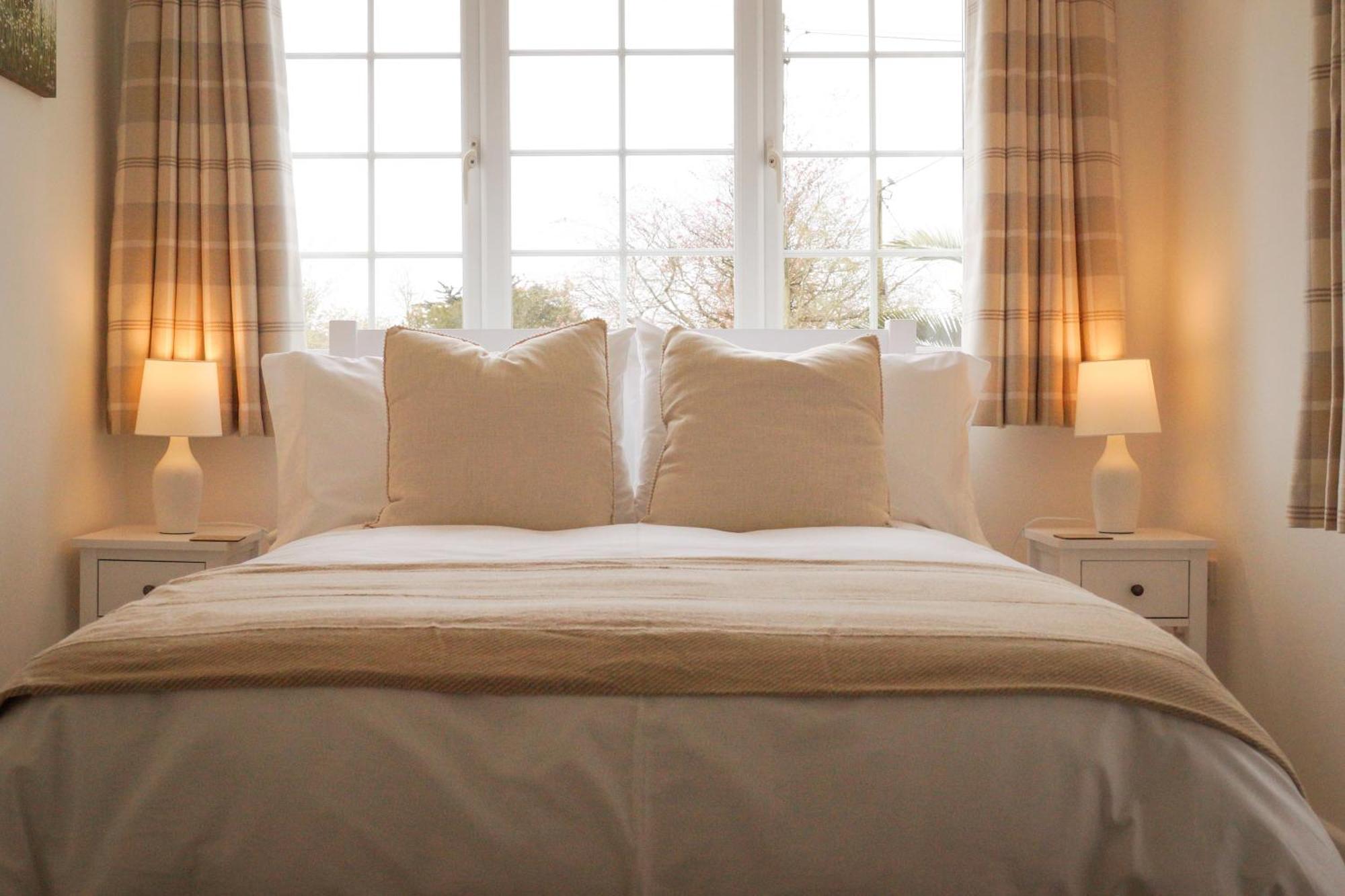 Lemon Tree Rooms - Newly Refurbished Coastal Stay Swyre Eksteriør bilde