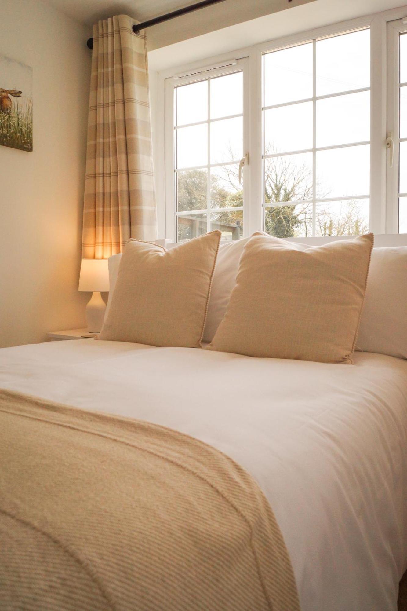 Lemon Tree Rooms - Newly Refurbished Coastal Stay Swyre Eksteriør bilde