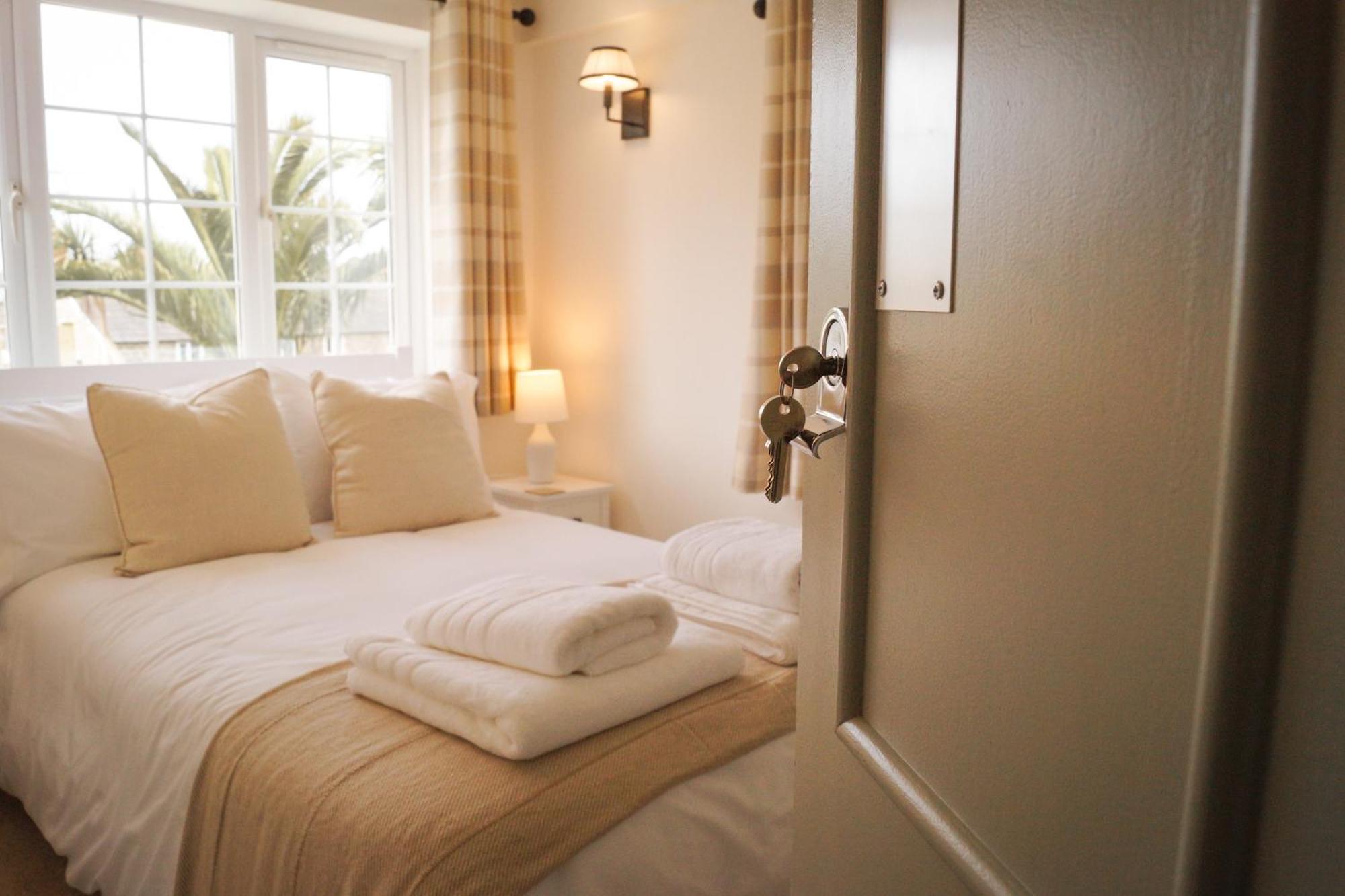 Lemon Tree Rooms - Newly Refurbished Coastal Stay Swyre Eksteriør bilde